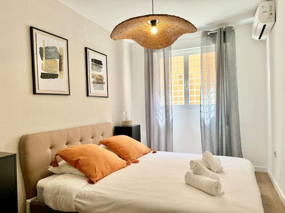 Spacious 3Bd Central Malaga With 2Bh & Ac Esterno foto