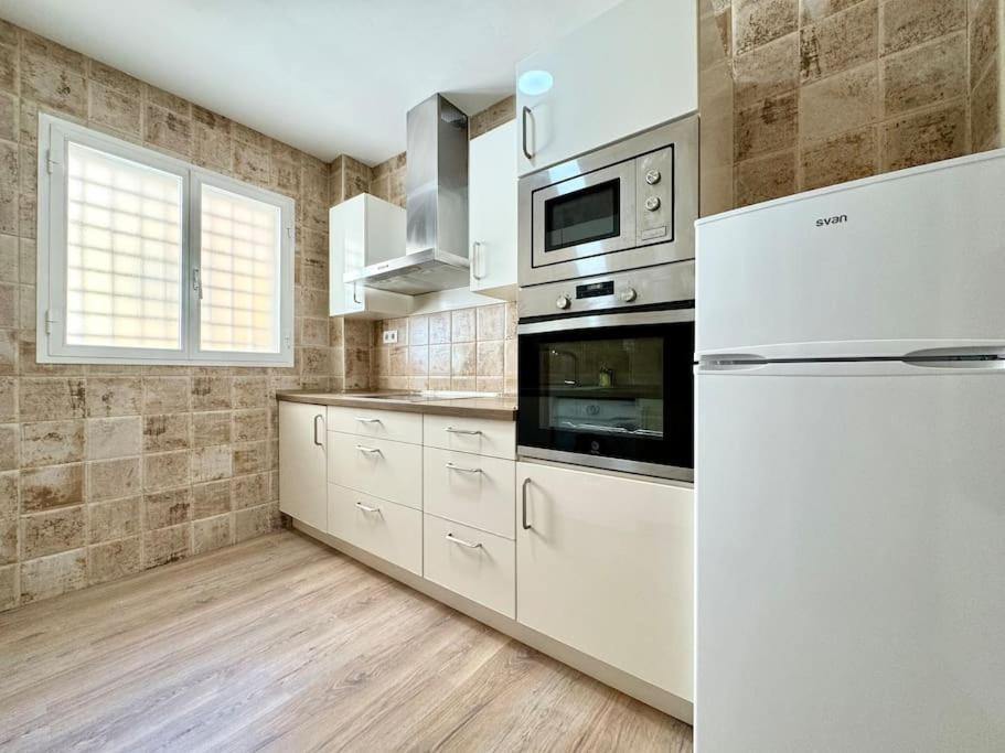 Spacious 3Bd Central Malaga With 2Bh & Ac Esterno foto